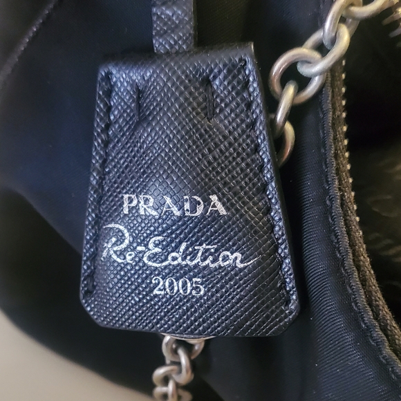 Prada tessuto 2005 shoulder bag. - Picture 6 of 6